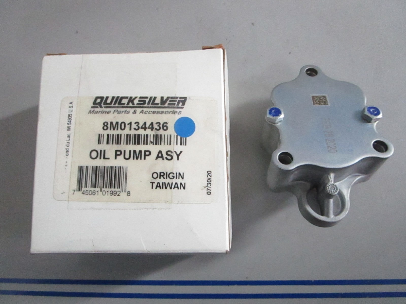NEW OEM 8M0134436 Mercury Quicksilver Oil Pump Assy 0820