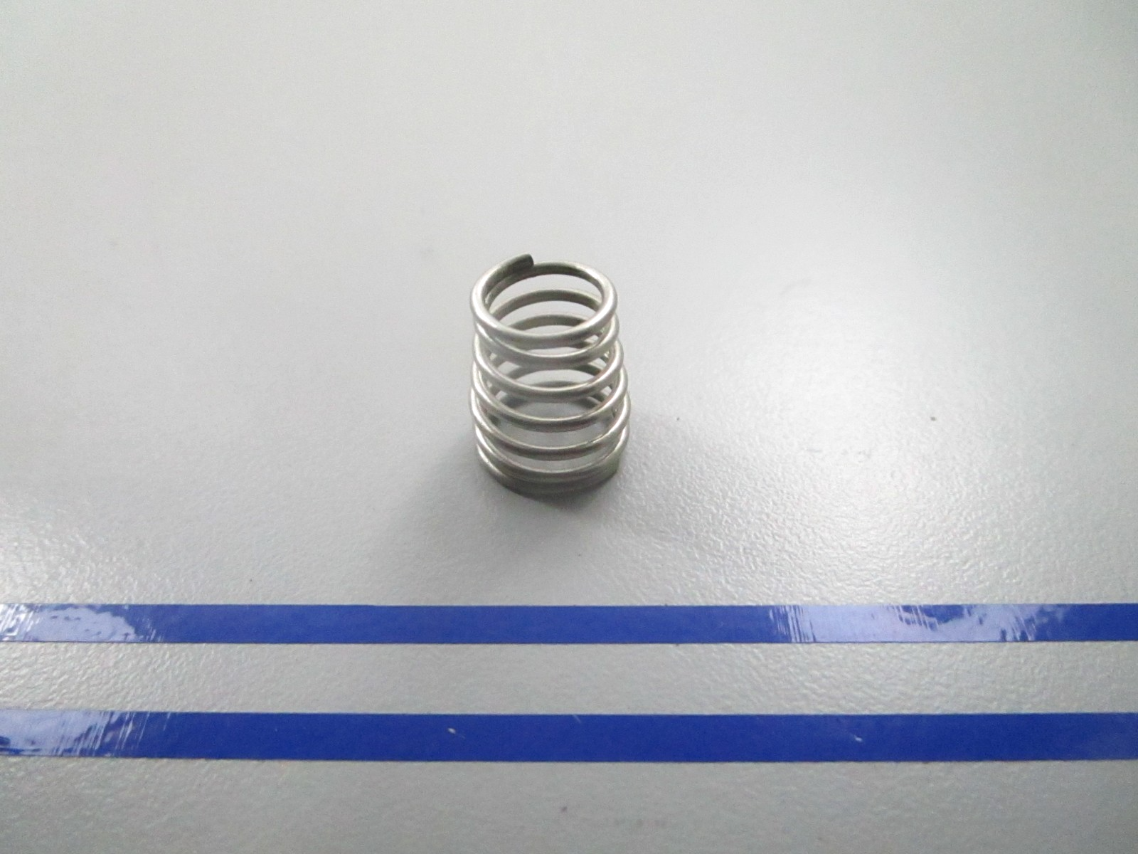 *NEW OEM* 0810 Mercury Quicksilver Spring 92995