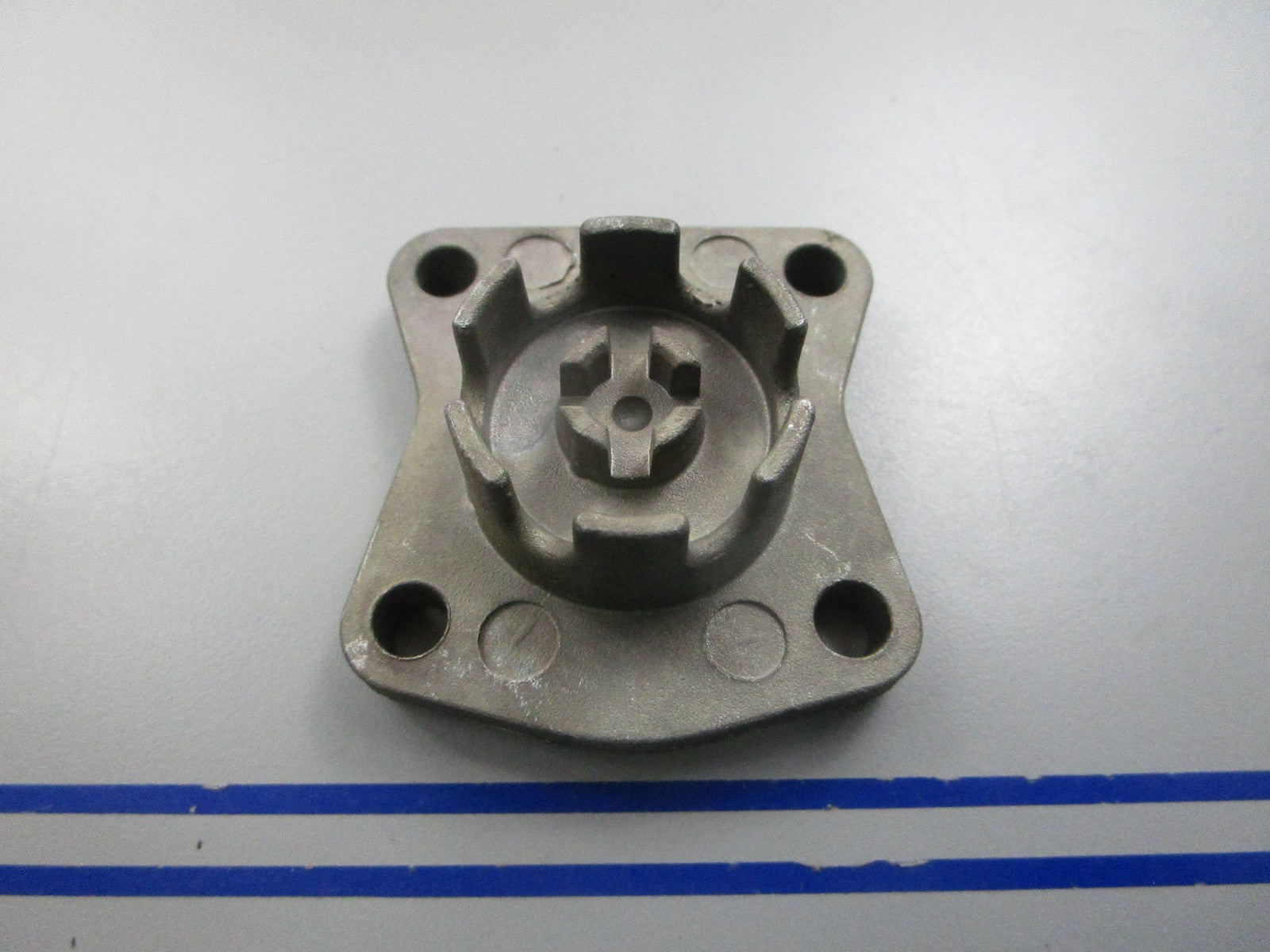 NEW OEM 339207 0339207 OMC Johnson Evinrude Thermostat Cover 0810