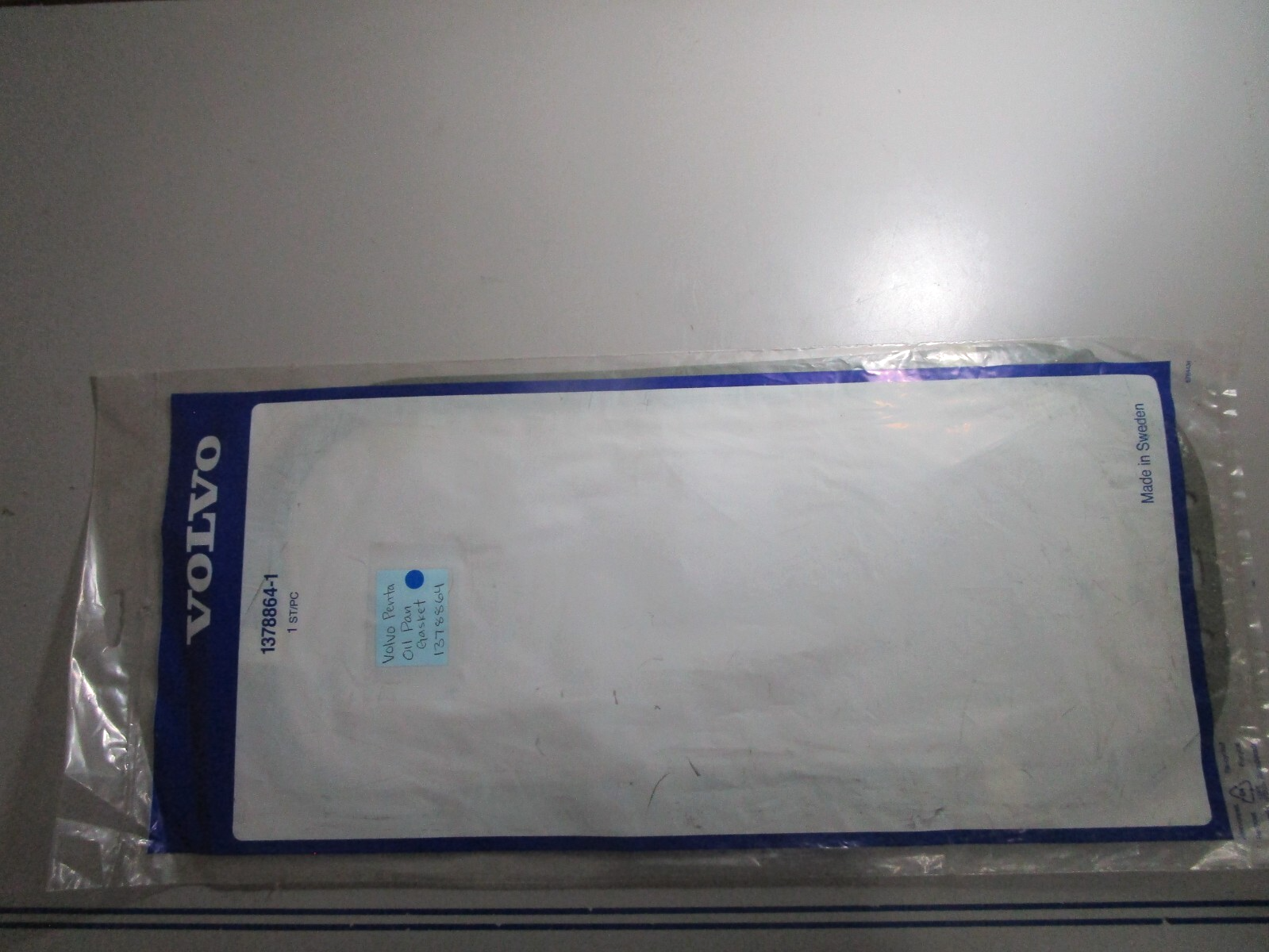 *NEW OEM* 0810 Volvo Penta Oil Pan Gasket 1378864