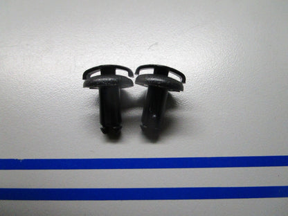 *NEW OEM* (LOT OF 2) 0810 Honda Trim Clip 90683-GAZ-003