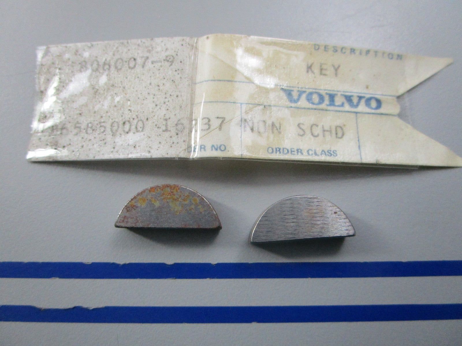 NEW OEM (LOT OF 2) 808007 Volvo Penta Key 0810