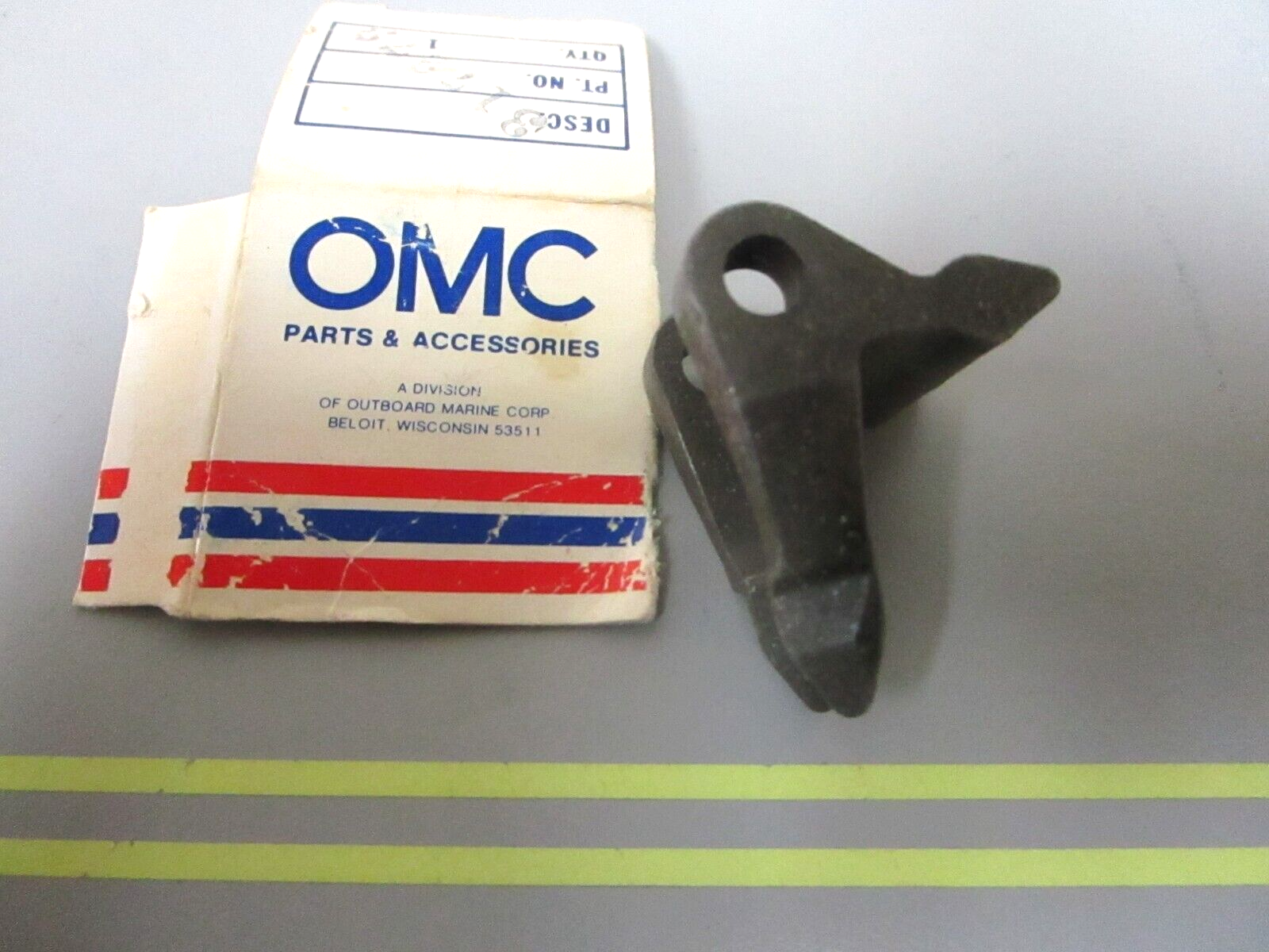 *NEW OEM* 0750 OMC Johnson Evinrude SHIFT LEVER BRACKET 317273 0317273