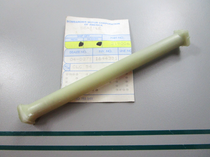 NEW OEM 319006 0319006 OMC Johnson Evinrude Shaft 0810