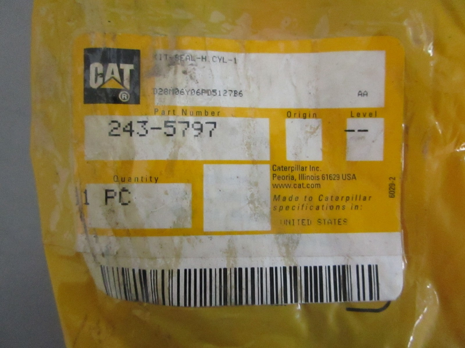 NEW OEM 243-5797 CAT Seal Kit 0820