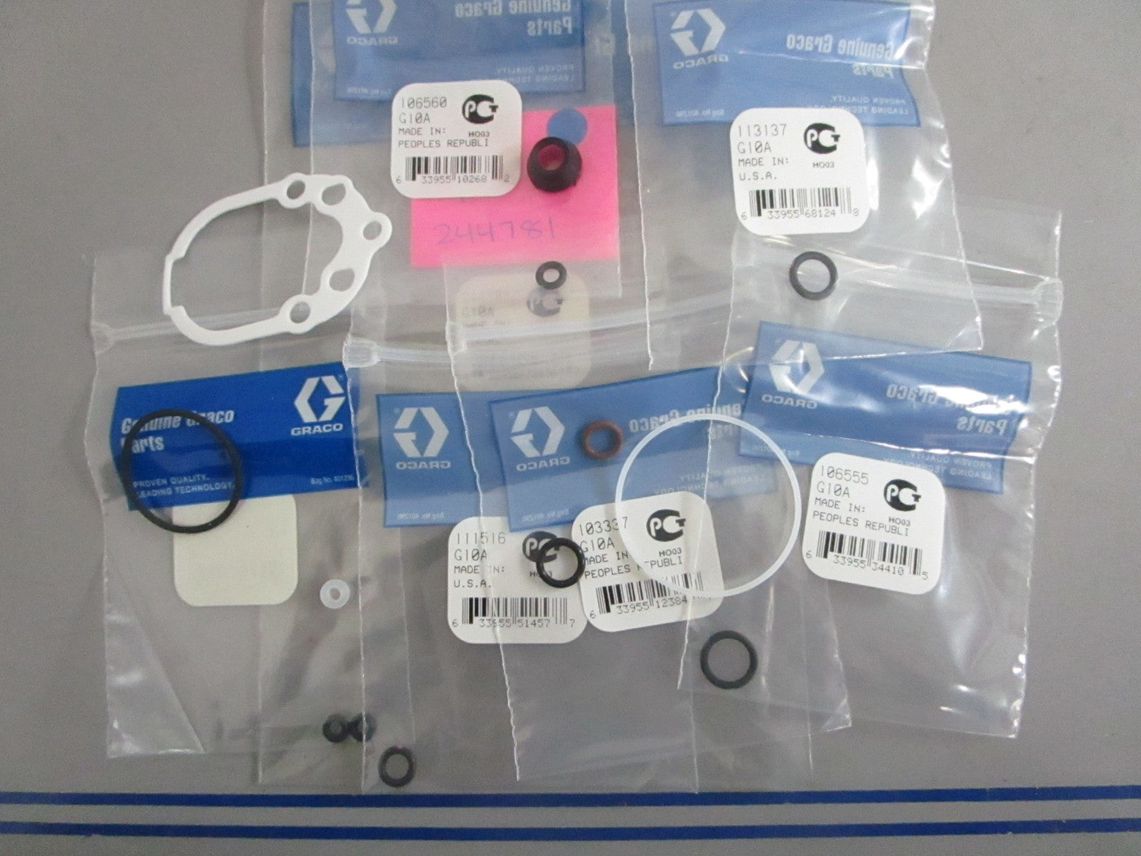NEW OEM 244781 Graco Repair Kit 0820