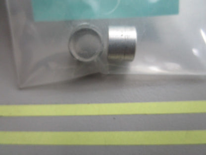 *NEW OEM* (LOT OF 2) 0810 OMC Johnson Evinrude Spacer 308530 0308530