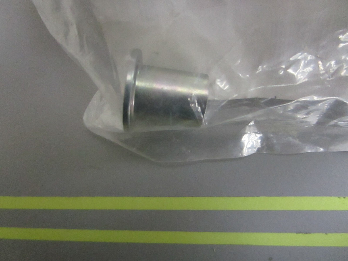 *NEW OEM* 0810 Yamaha Collar 90387-06263