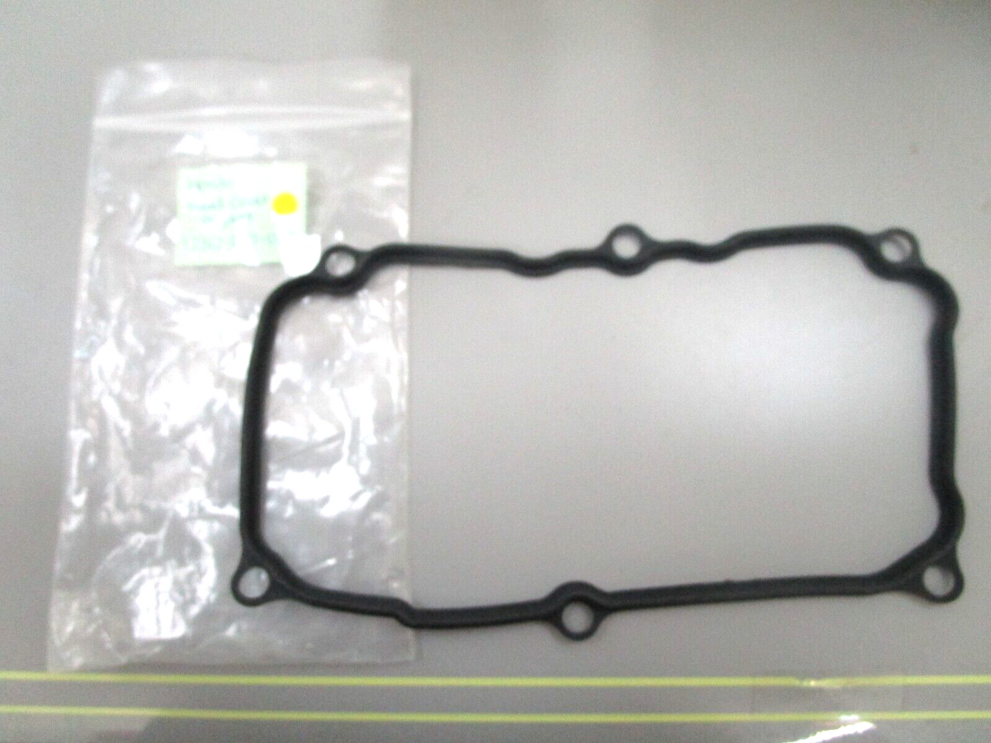 *NEW OEM* 0750 Honda HEAD COVER GASKET 12312-ZV7-000