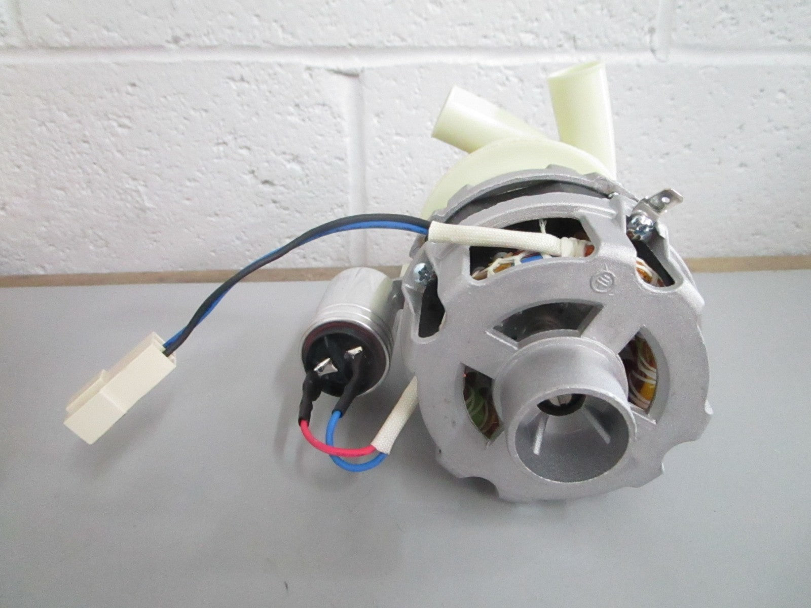 *NEW OEM* 0820 Whirlpool Pump Motor WPW10222074 W10222074