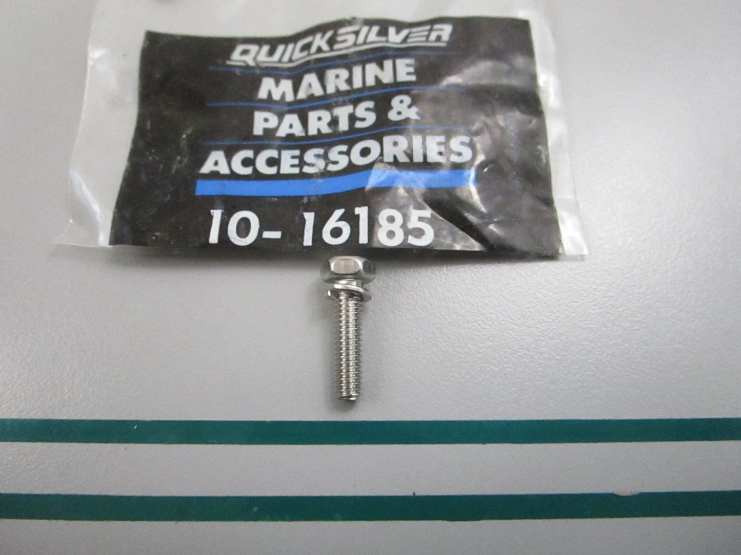 NEW OEM 10-16185 Mercury Quicksilver Screw 0810