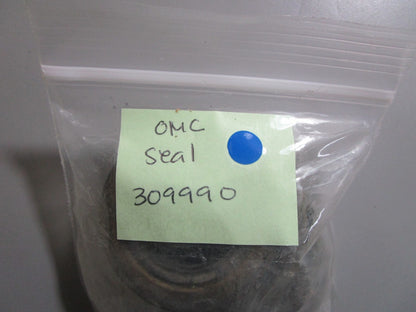 *NEW OEM* 0810 OMC Johnson Evinrude Seal 309990 0309990