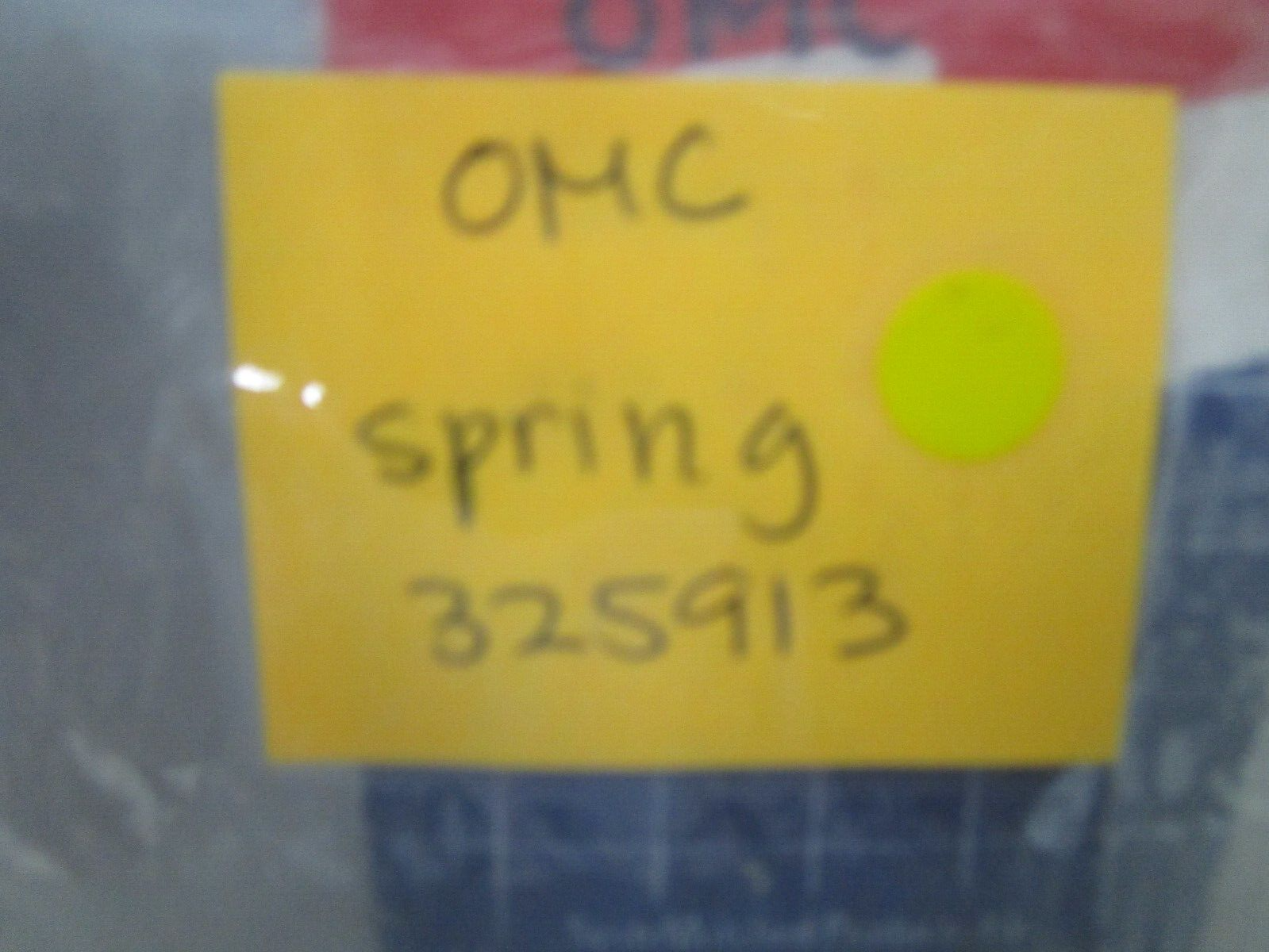 *NEW OEM* 0750 OMC Johnson Evinrude SPRING 325913 0325913