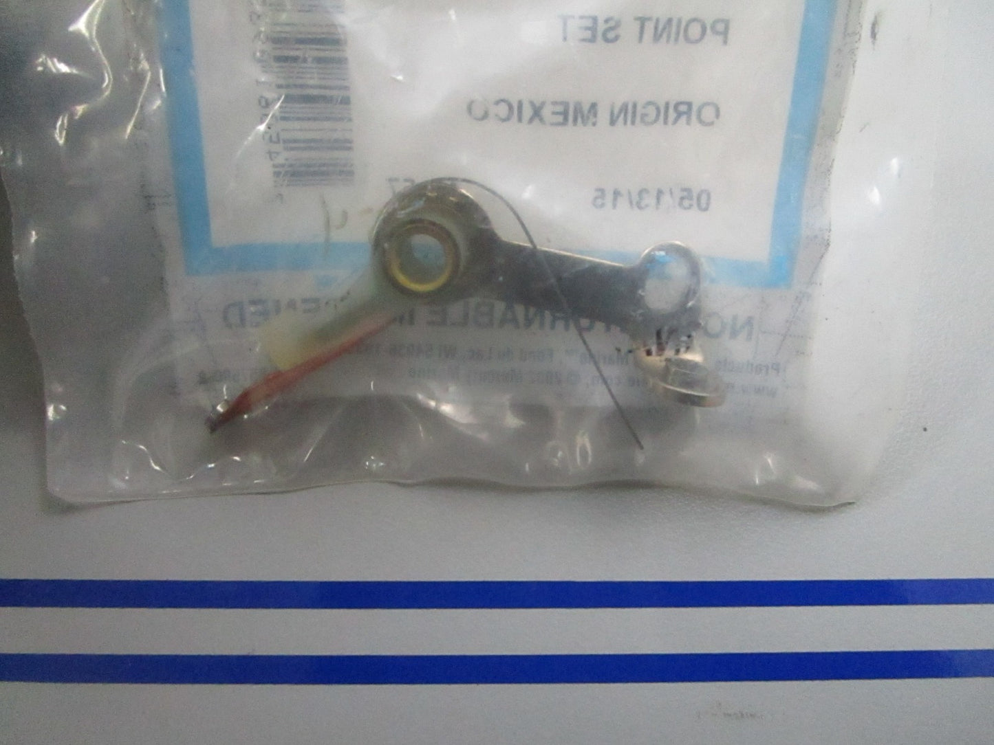 *NEW OEM* 0810 Mercury Quicksilver Point Set 8M6001219