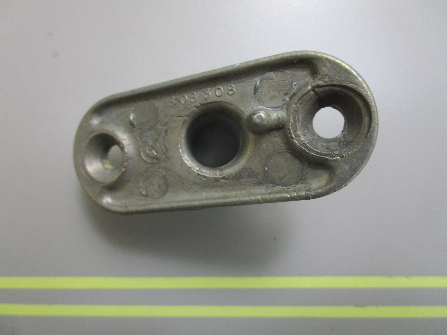 *NEW OEM* 0810 OMC Johnson Evinrude Cover Plate 308308 0308308