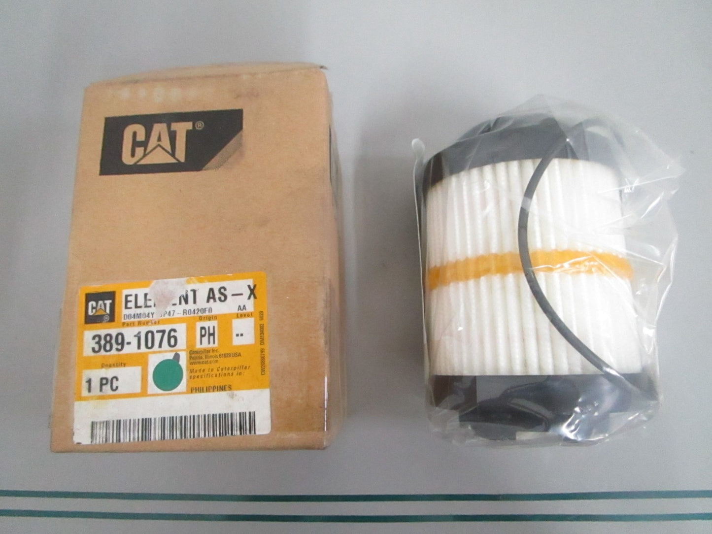 CAT 389-1076 Hydraulic Transmission Filter Element Heavy Equipment NEW OEM 0820