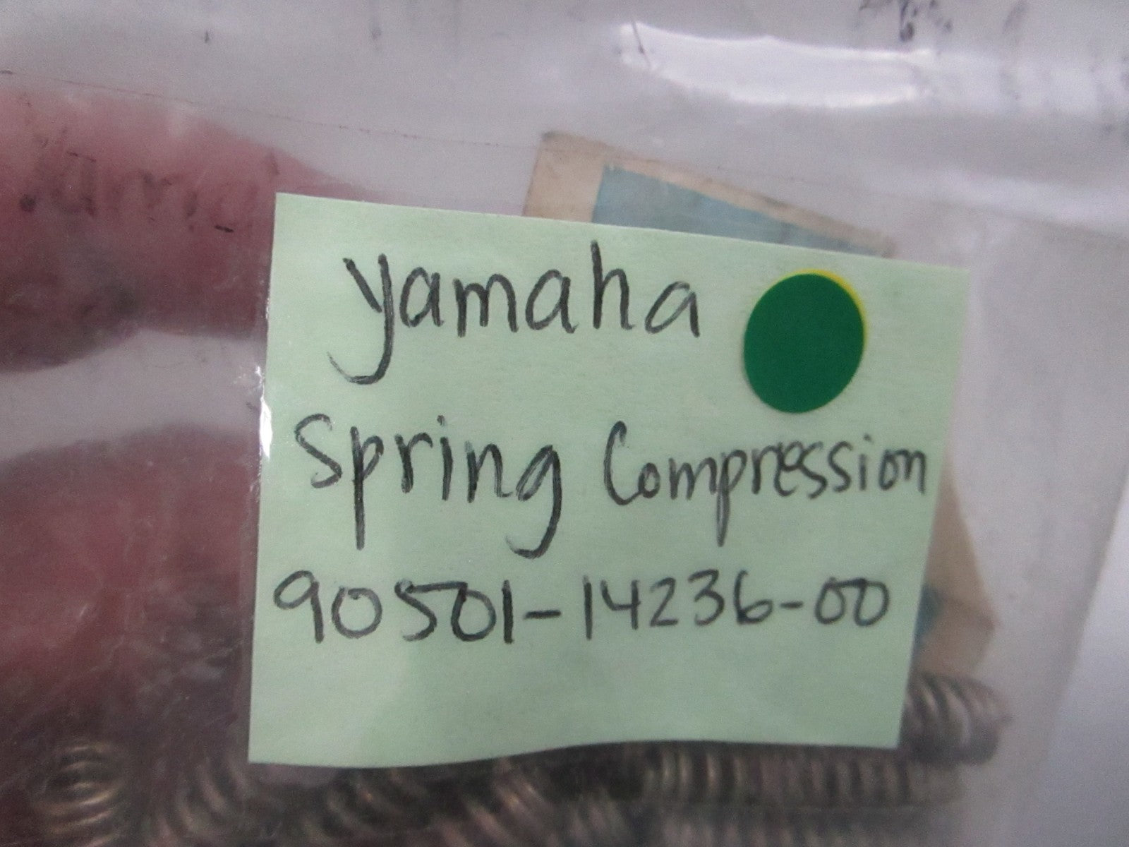 NEW OEM (LOT OF 5) 90501-14236-00 Yamaha Spring Compression 0810
