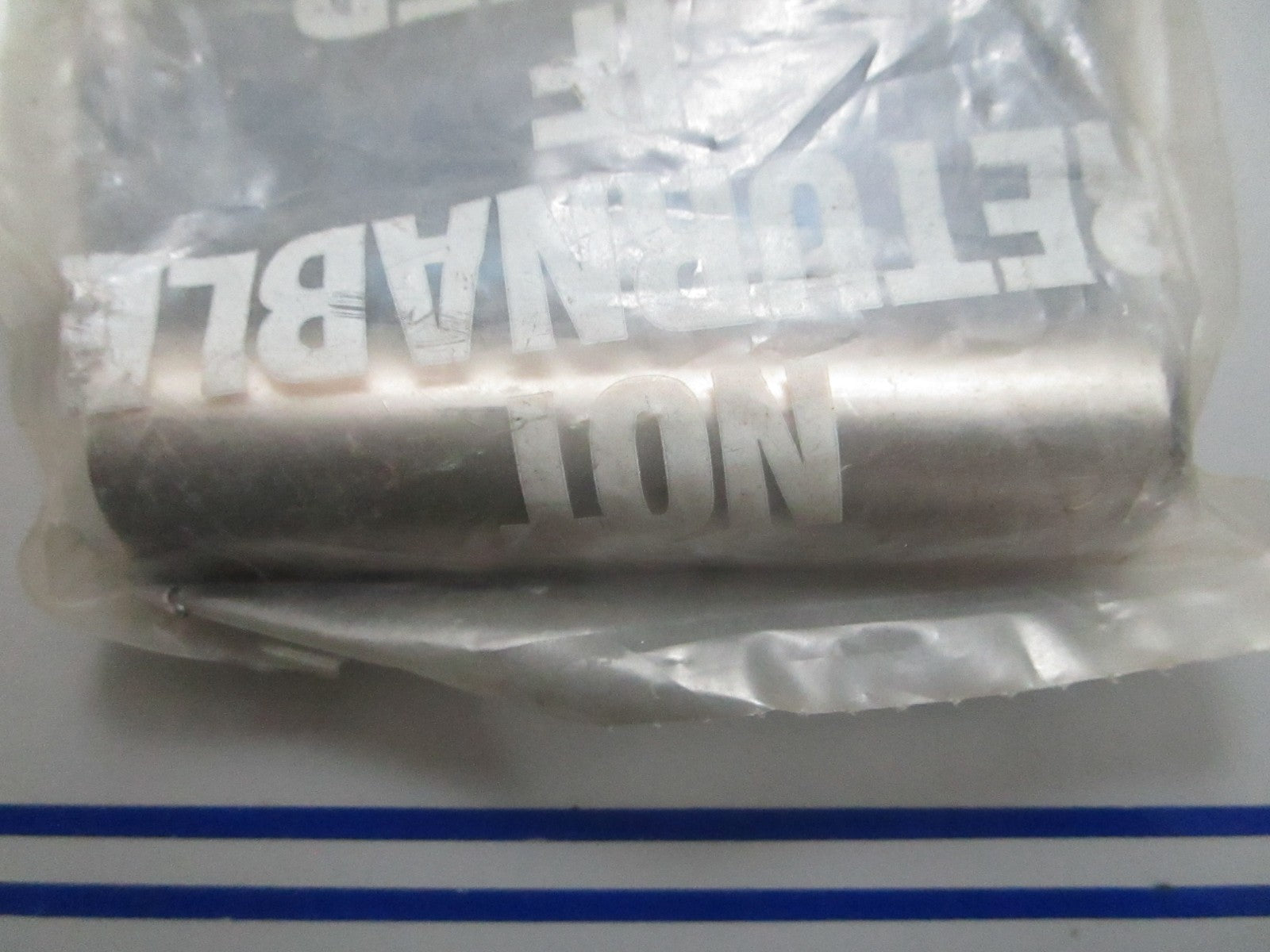 *NEW OEM* 0820 Mercury Quicksilver Trim Cylinder Pin 17-F695037