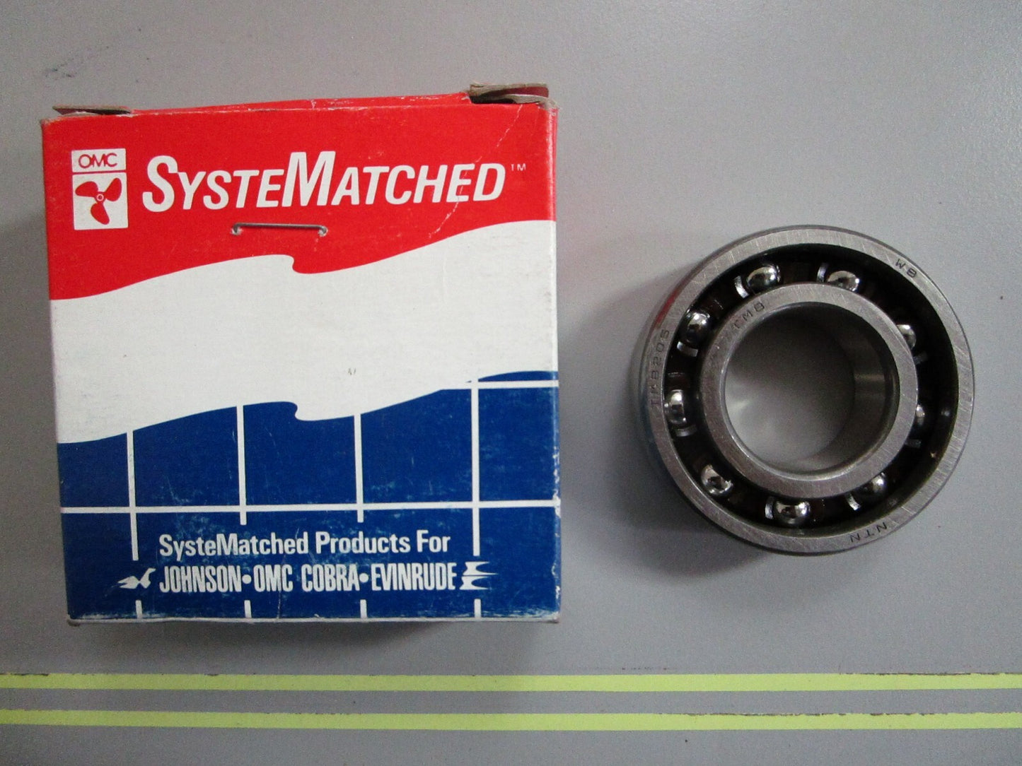 *NEW OEM* 0810 OMC Johnson Evinrude Crankshaft Bearing 330854 0330854