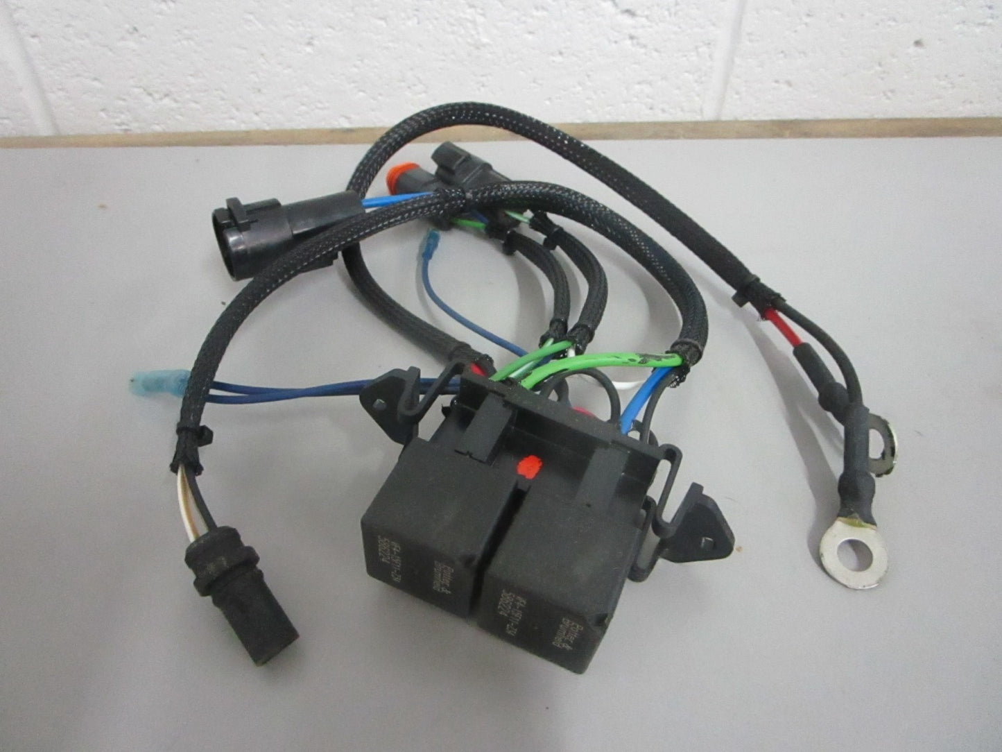 *NEW OEM* 0820 OMC Johnson Evinrude Relay & Cable Ay 586228 0586228