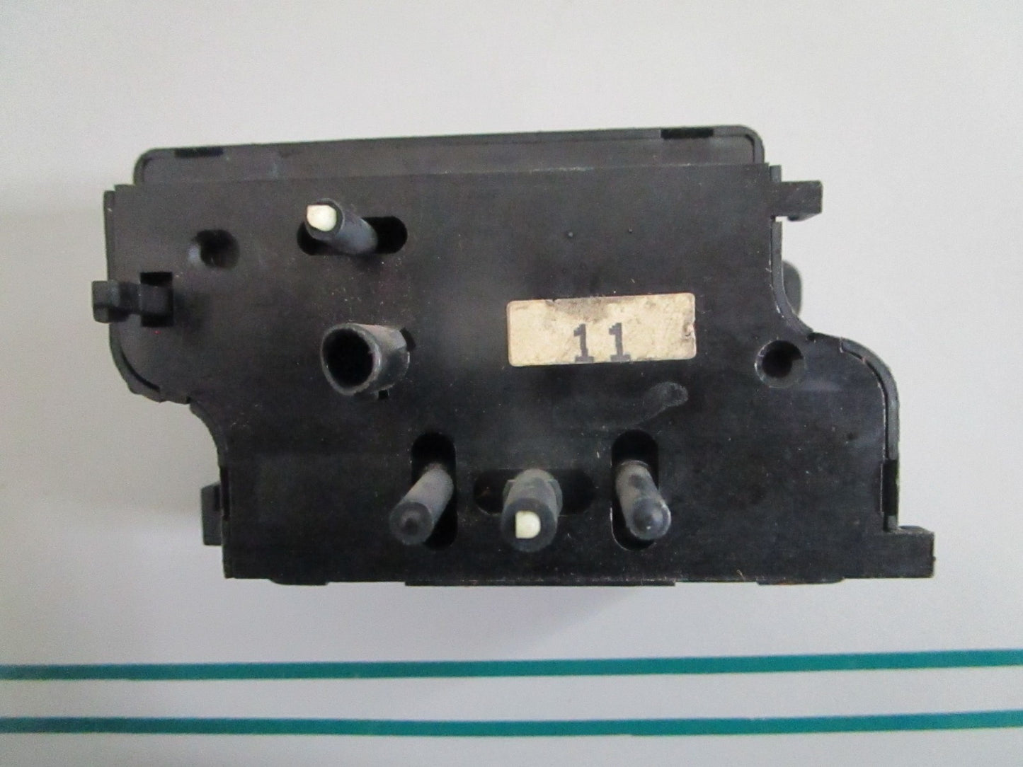 NEW OEM 0028205710 Mercedes-Benz Left Seat Adjustment Switch 0820