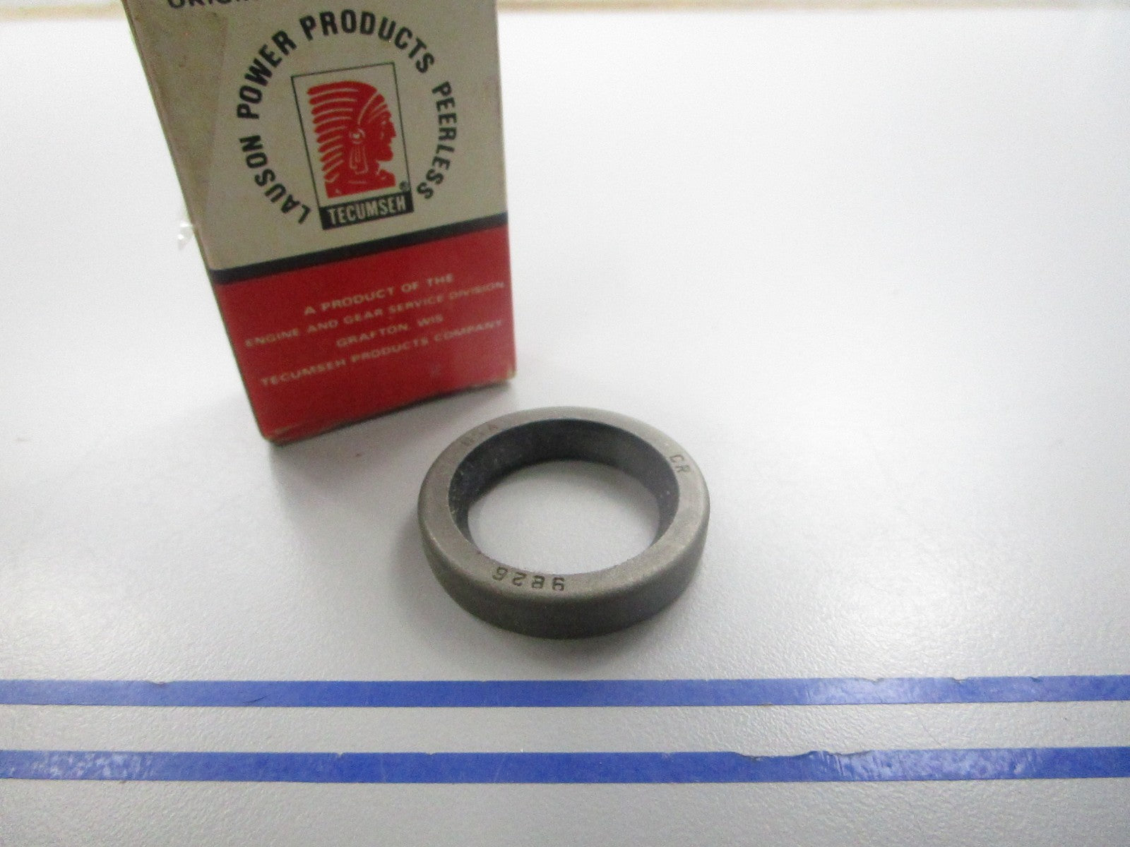 NEW OEM 28427 Tecumseh Oil Seal 0810