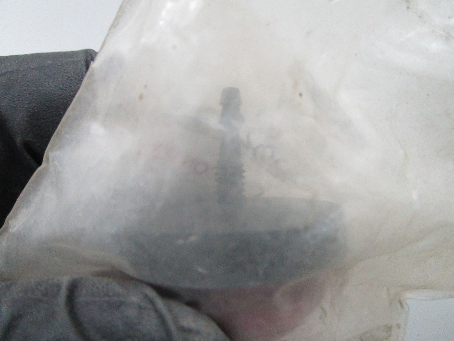 *NEW OEM* 0810 Tecumseh Primer 570629B