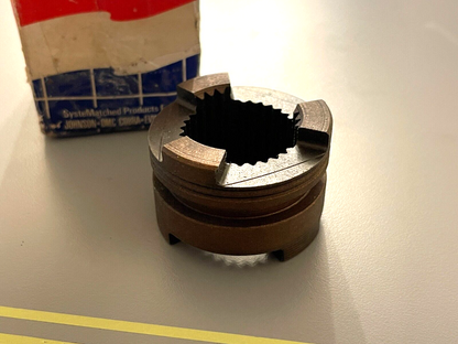 *NEW OEM* 0750 OMC Johnson Evinrude CLUTCH DOG 914714 0914714