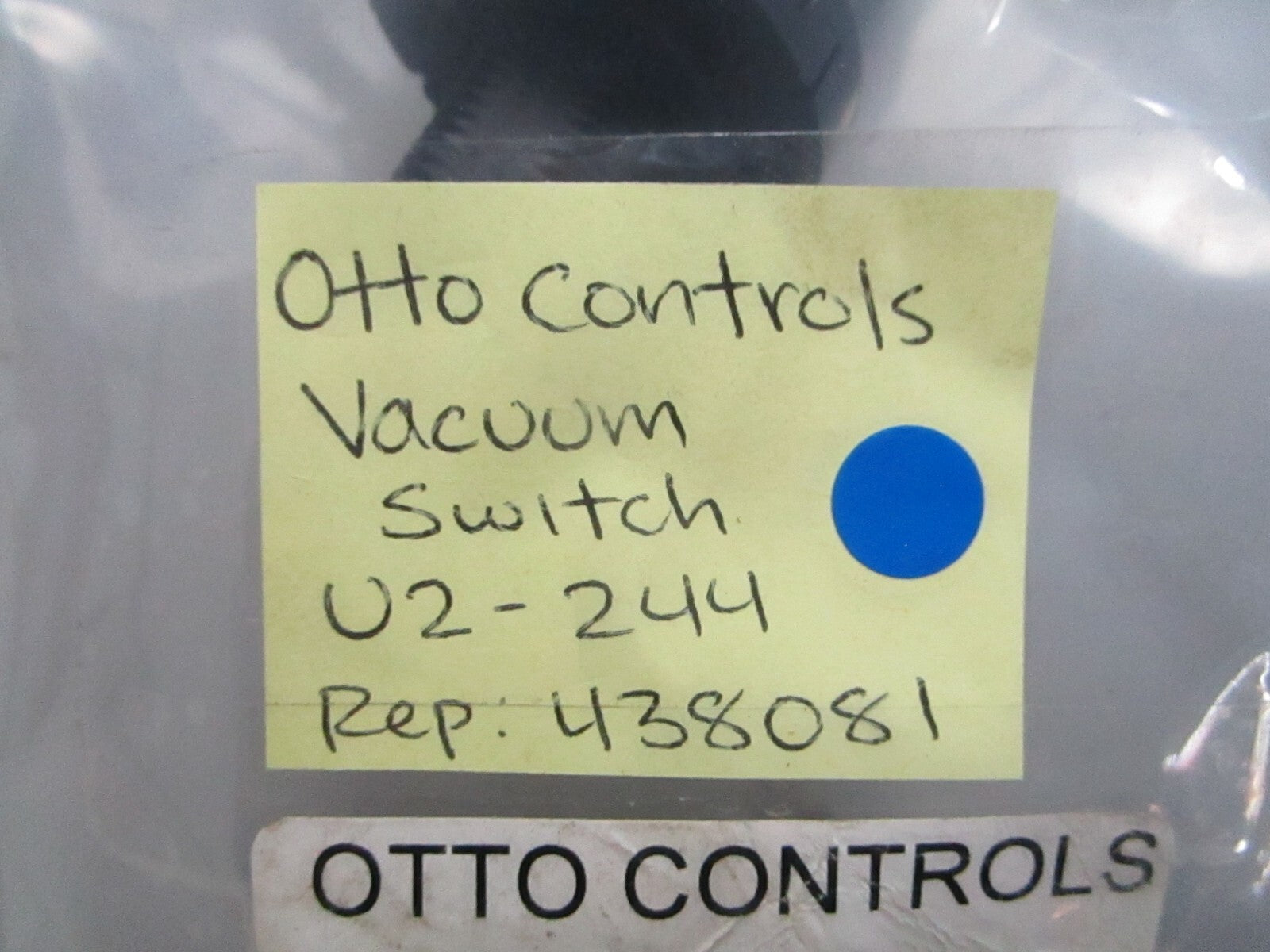 *NEW* 0820 Otto Controls Vacuum Switch U2-244 Replaces: OMC 438081