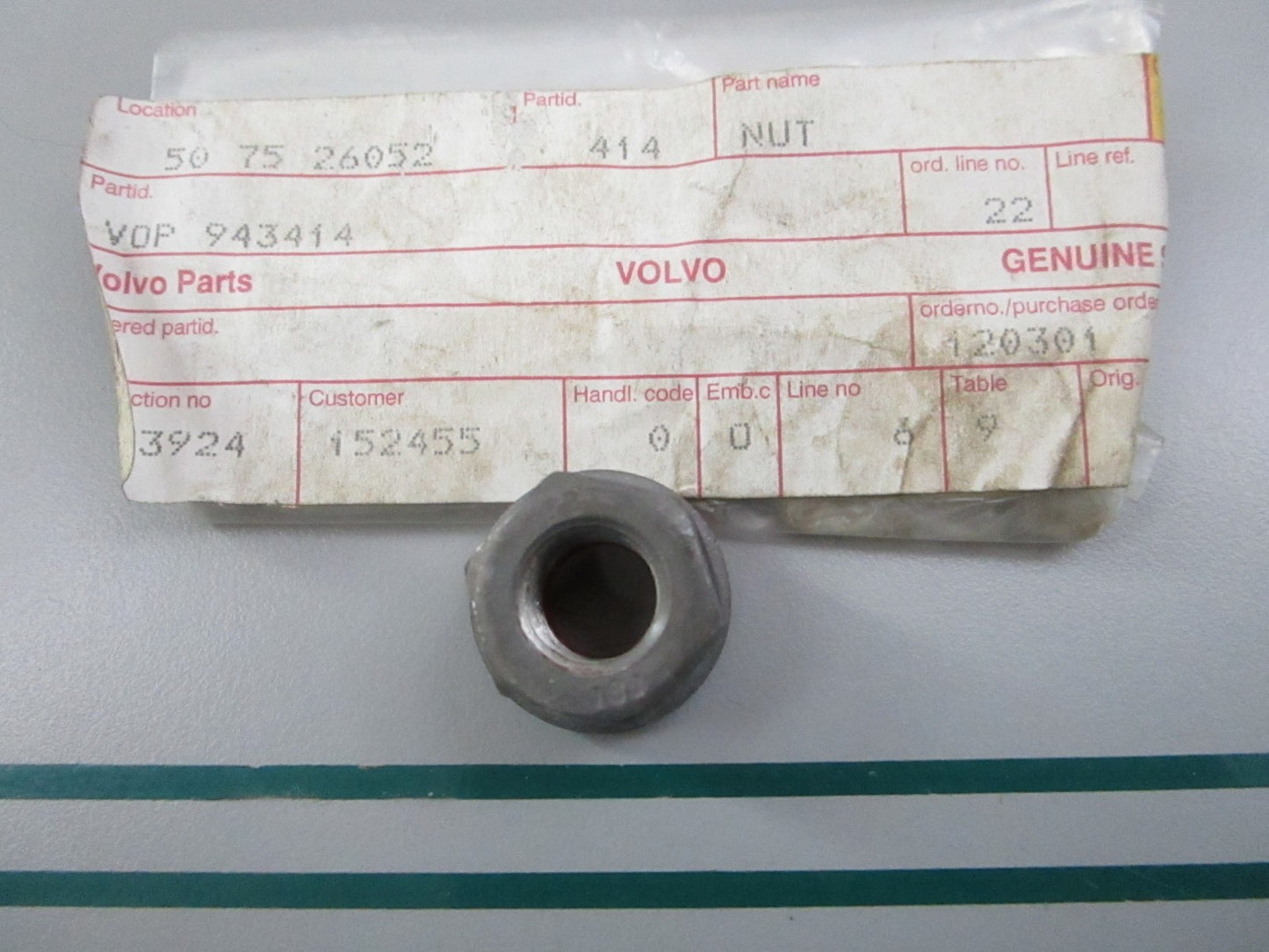 NEW OEM 943414 Volvo Penta Nut 0810