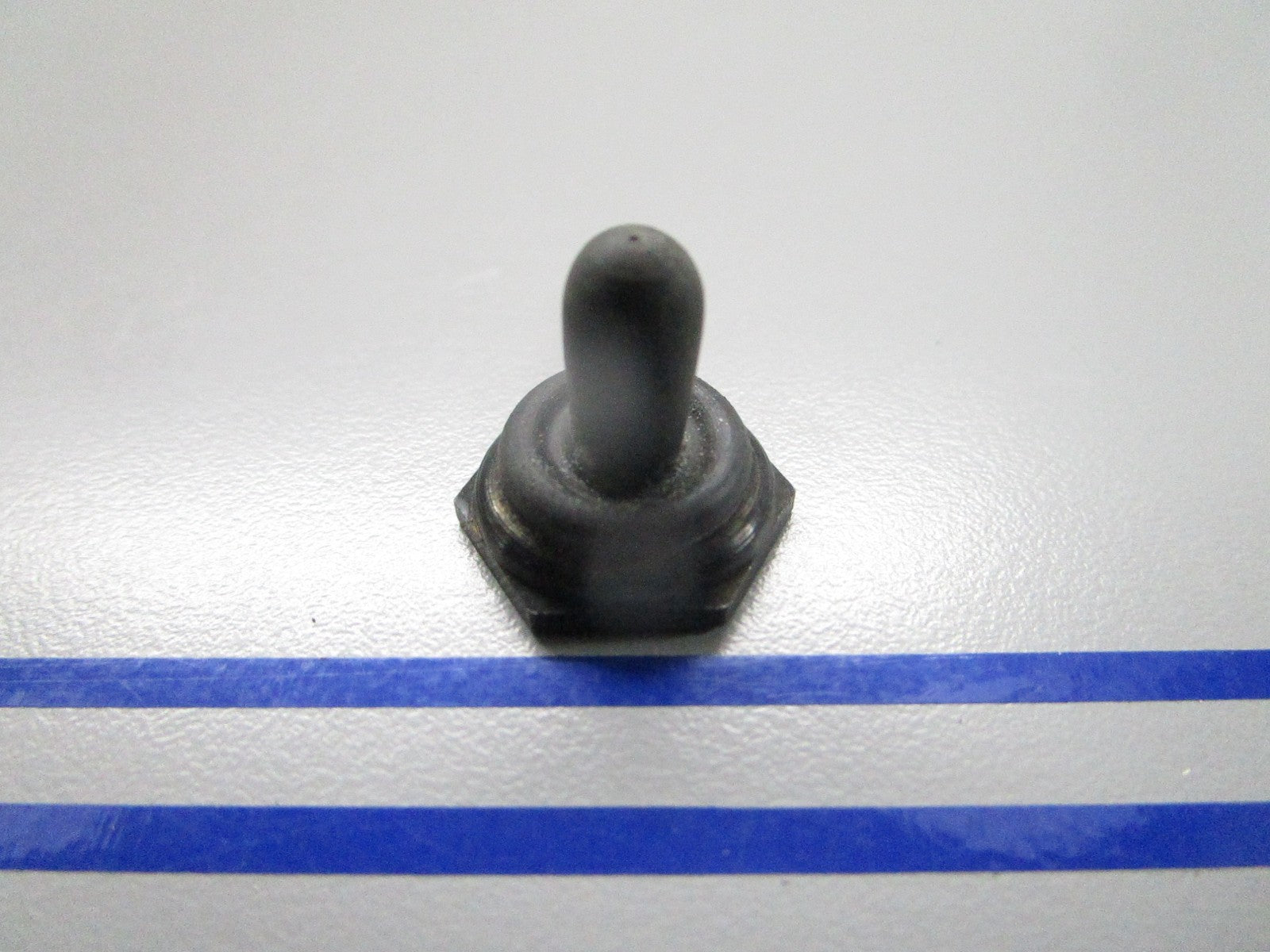 *NEW OEM* 0810 Volvo Penta Nut 828743