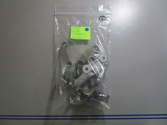 *NEW OEM* 0770 OMC Johnson Evinrude Shift Bracket 321637 0321637