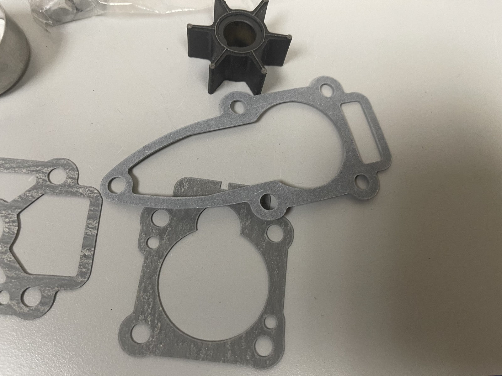 NEW OEM 3B2-87322-2 Nissan Tohatsu Water Pump Kit 0670