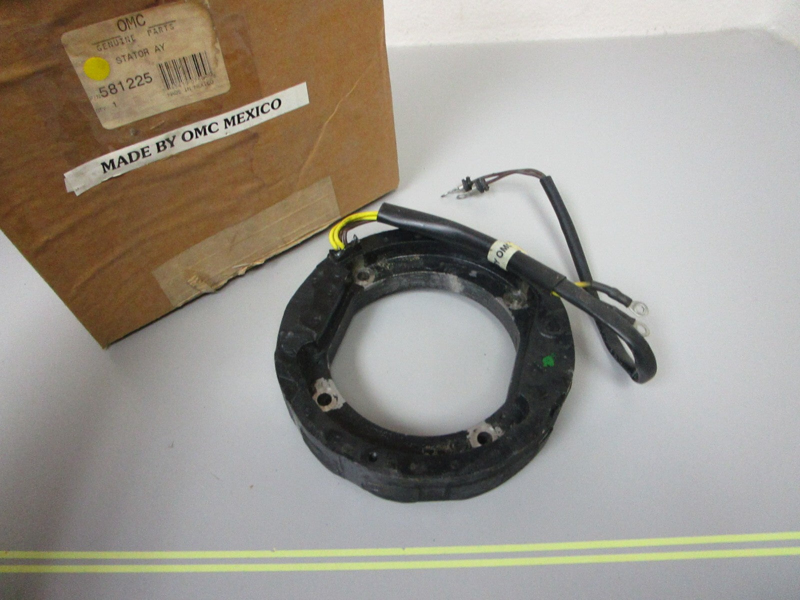 *NEW OEM* 0720 OMC Johnson Evinrude Stator 581225 0581225