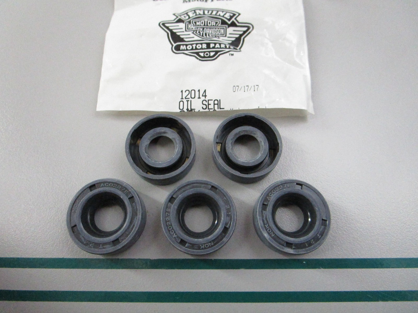 NEW OEM (LOT OF 5) 12014 Harley Davidson Oil Seal 0810