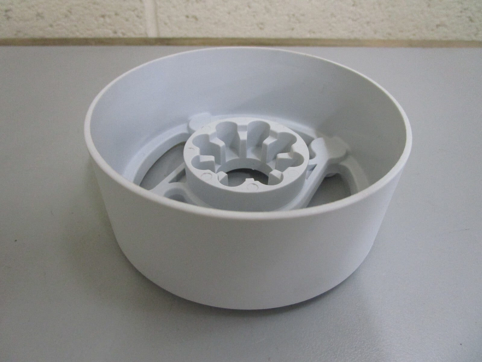 *NEW OEM* 0820 Volvo Penta QL Multi Propeller Adapter 41101800