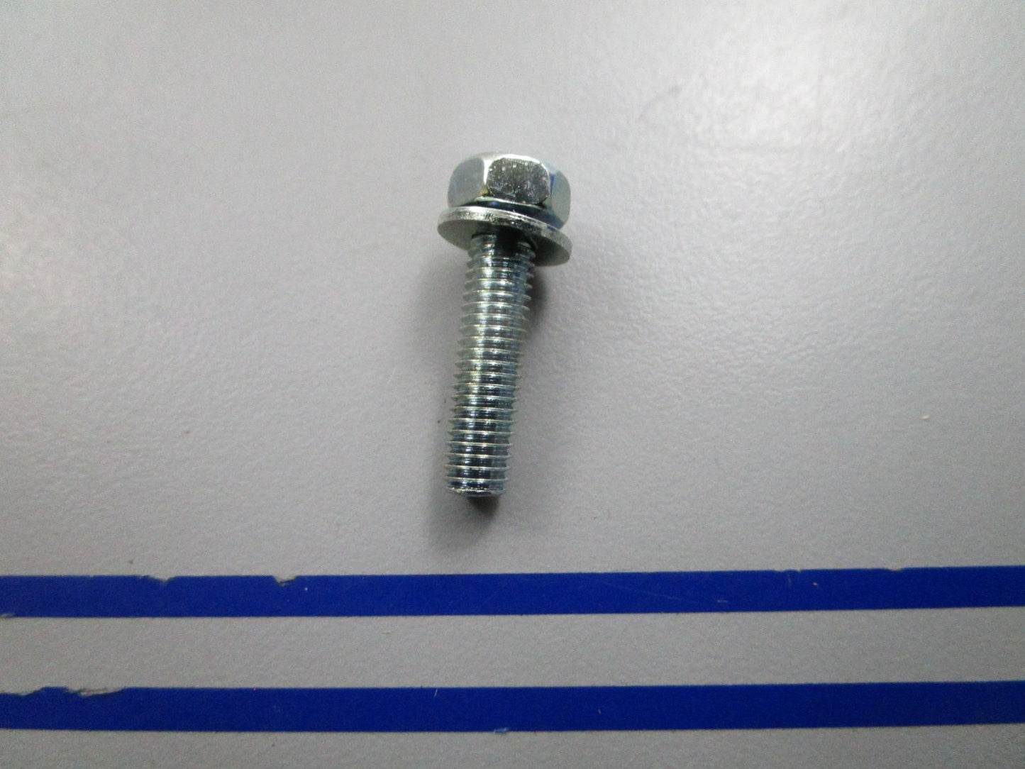 NEW OEM Kawasaki 92150-1474Bolt 0810
