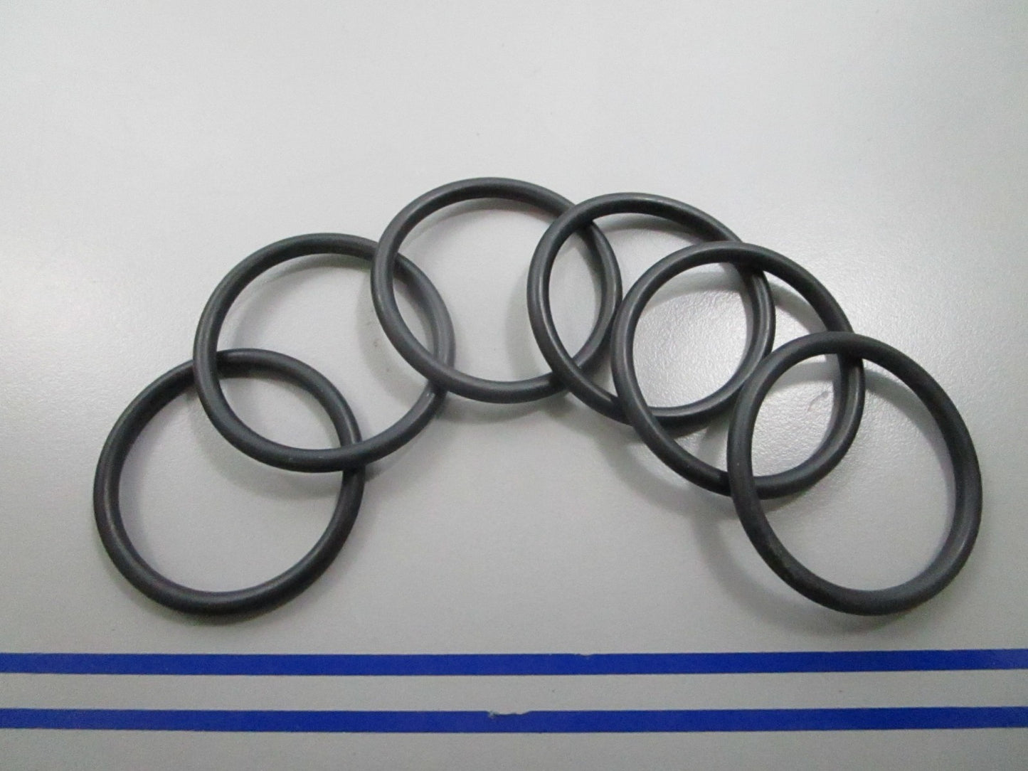*NEW* (LOT OF 6) 0810 Buna-N Nitrile O-Ring -220