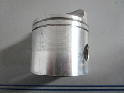 NEW OEM 378526 0378526 317806 OMC Johnson Evinrude .020 Piston 0820