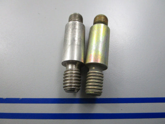 *NEW OEM* (LOT OF 2) 0810 OMC Johnson Evinrude Shift Lever Stud 338653 0338653