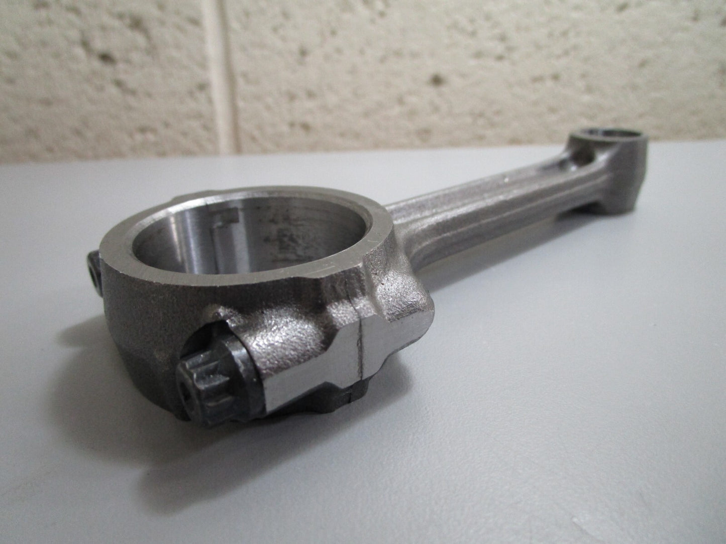 *NEW OEM* 0820 Mercury Quicksilver Connecting Rod Ay 662-856065T1