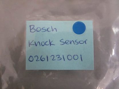 NEW OEM 0261231001 Bosch Knock Sensor 0820