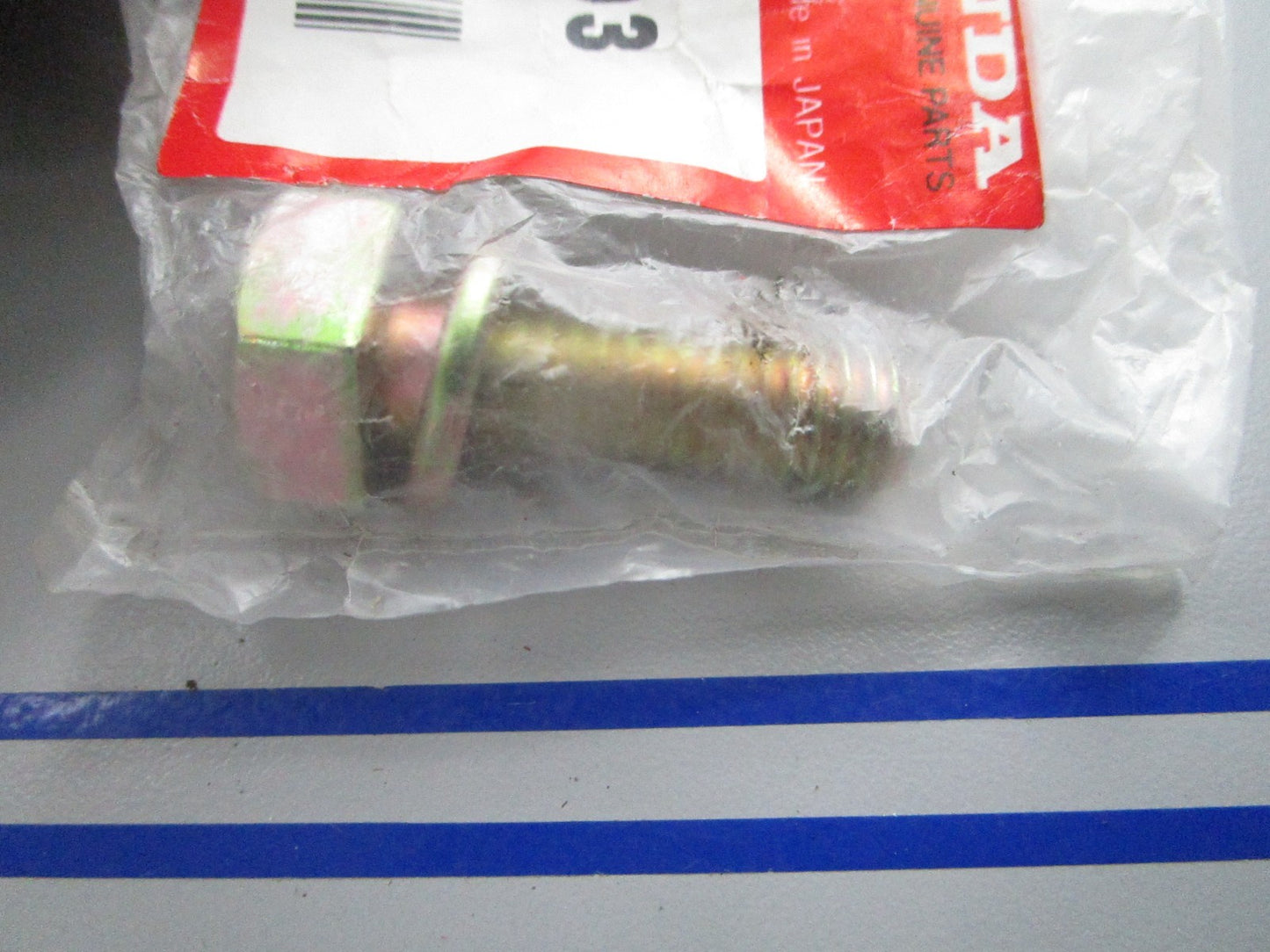 NEW OEM Honda 90103-YE6-003 Bolt 0810