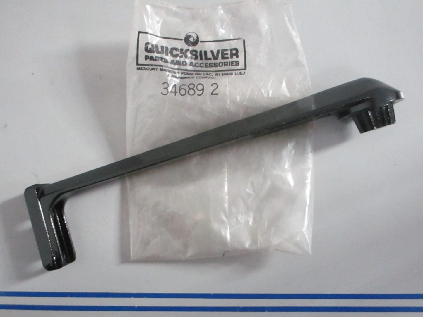 NEW OEM 34689 2 Mercury Quicksilver Lever 0820