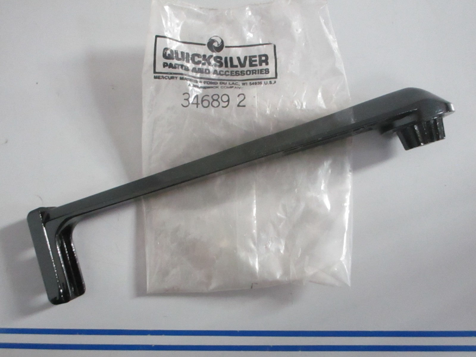 NEW OEM 34689 2 Mercury Quicksilver Lever 0820