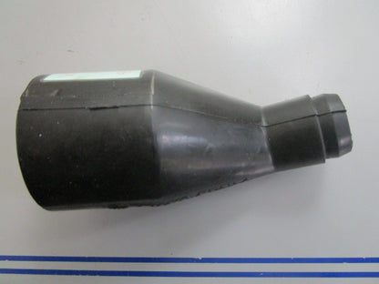 *NEW OEM* 0810 Volvo Penta Hose 856266