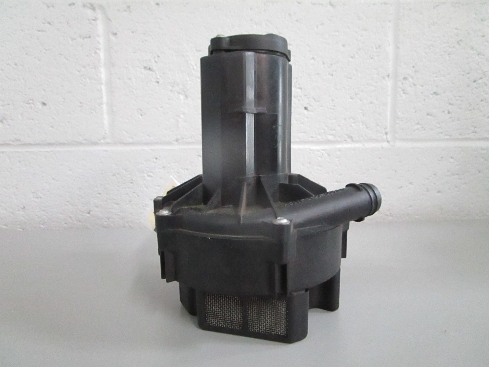 NEW OEM A0001403785 0580000011 Mercedes-Benz Bosch Secondary Air Pump 0820