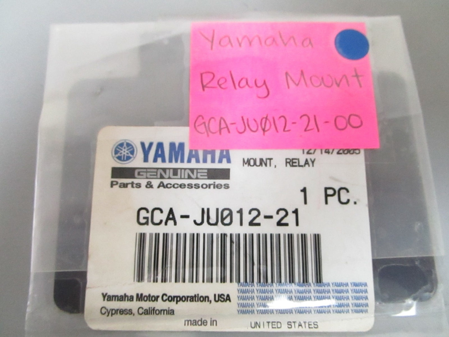 NEW OEM GCA-JU012-21-00 Yamaha Relay Mount 0810