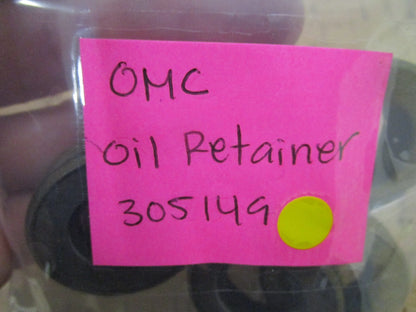 *NEW OEM* 0750 OMC Johnson Evinrude OIL RETAINER 305149 0305149