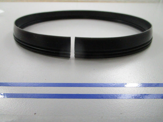 *NEW OEM* 0810 Volvo Penta Sealing Strip 838831